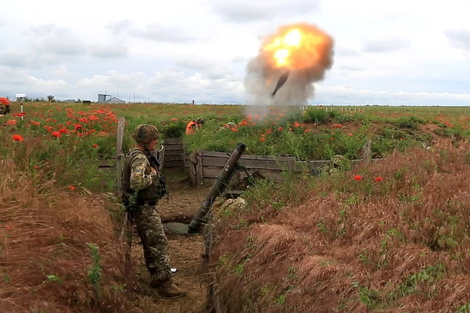 По поселкам и селам ДНР были выпущены 23 мины калибром 120 мм и 82 мм. Фото: Пресс-центр штаба «ООС»