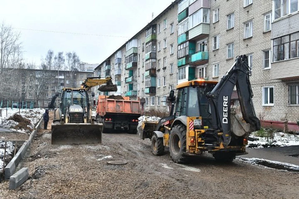 В Дзержинском районе Ярославля завершается ремонт нескольких дворов