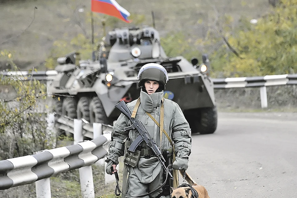 Первое, что сделали российские миротворцы, - разминировали Карабах. Фото: Максим БЛИНОВ/РИА Новости