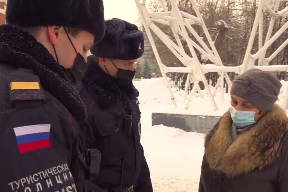 В Новосибирске создали туристическую полицию. Фото: Кадр из видео