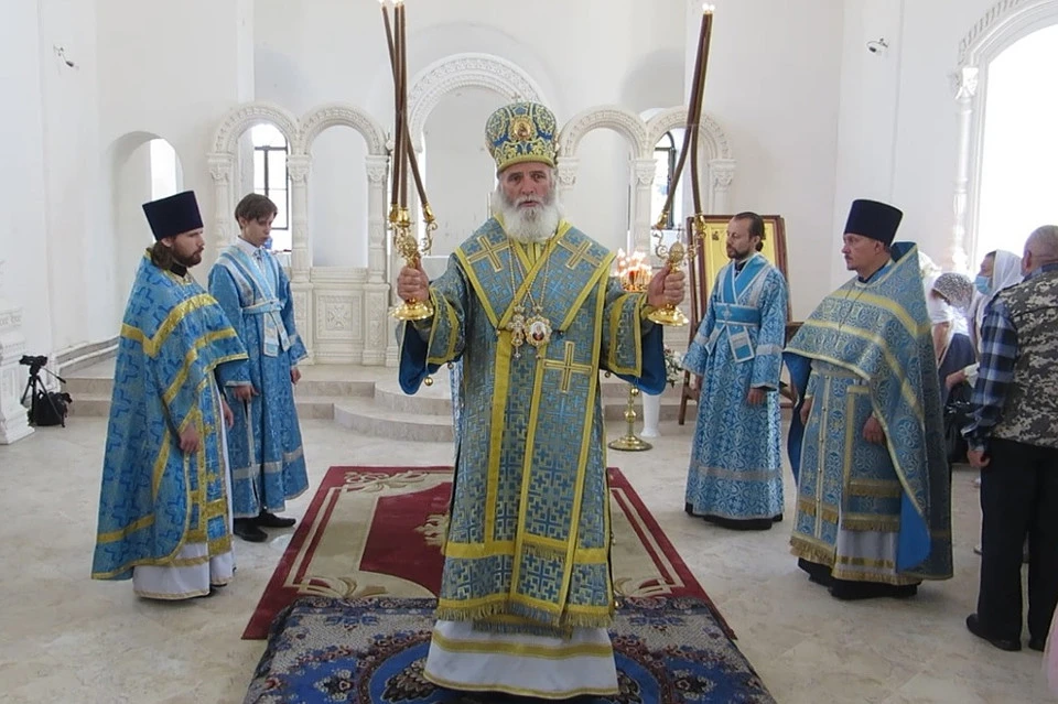Епископ Адриан - во время праздничного богослужения. Фото: VK/Ржевская епархия