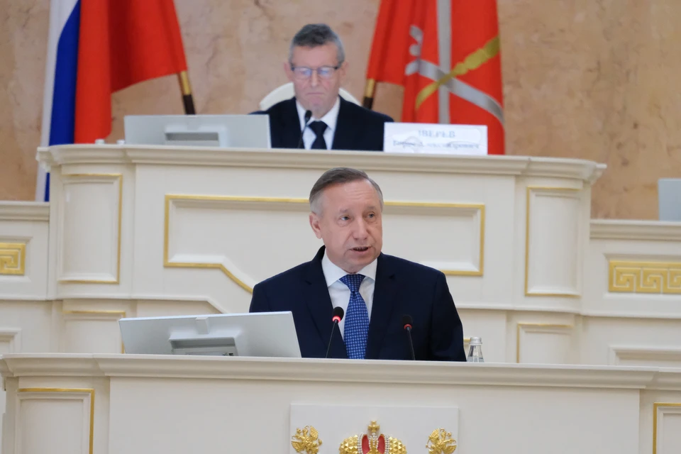 Беглов поздравил юристов Петербурга с профессиональным праздником