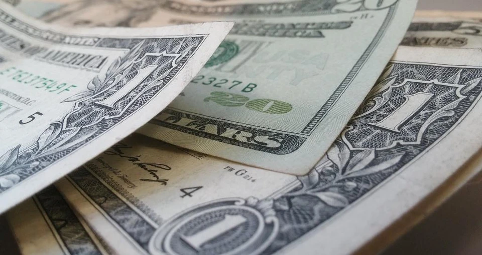 Доллар снова дешевеет по отношению к тенге