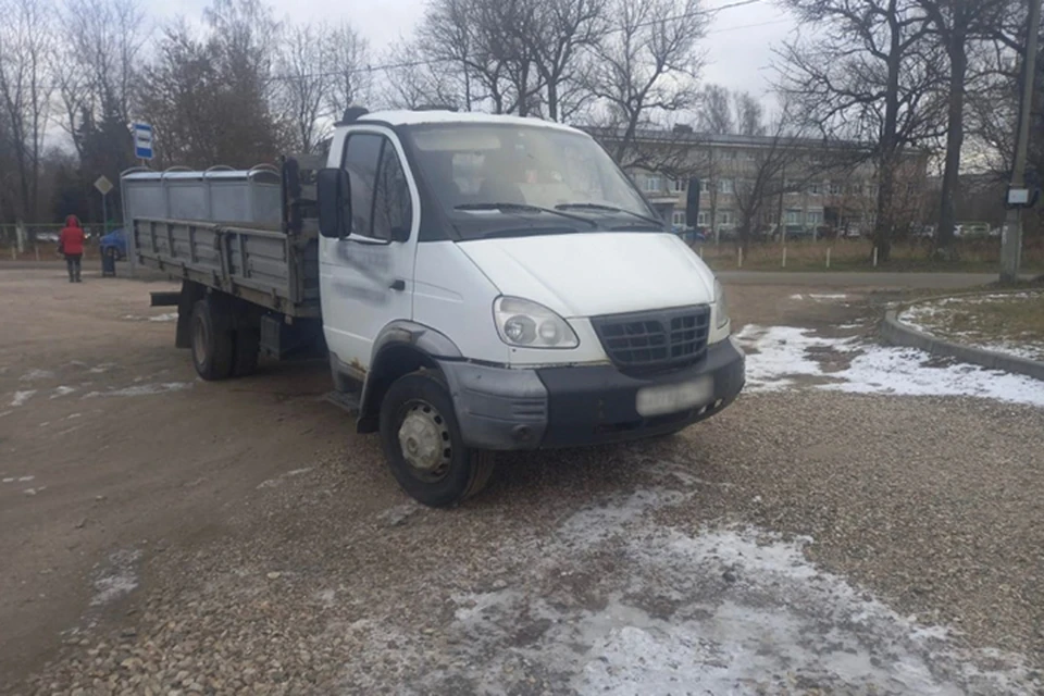 Похищенное злоумышленники вывезли на автомобиле Фото: УМВД России по Тверской области