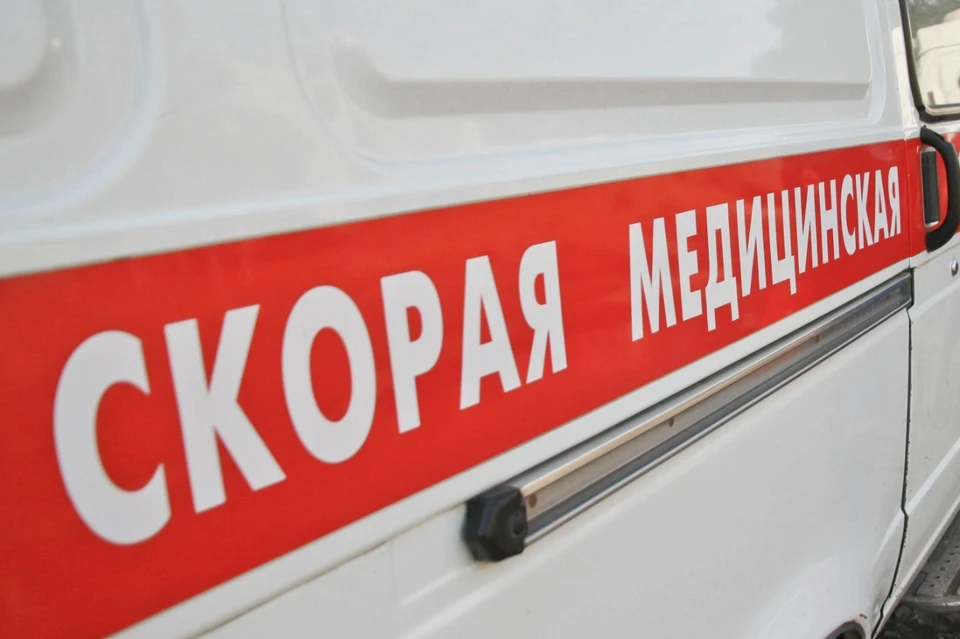 В результате ДТП водитель ВАЗ-2104 от полученных травм скончался на месте еще до приезда медиков