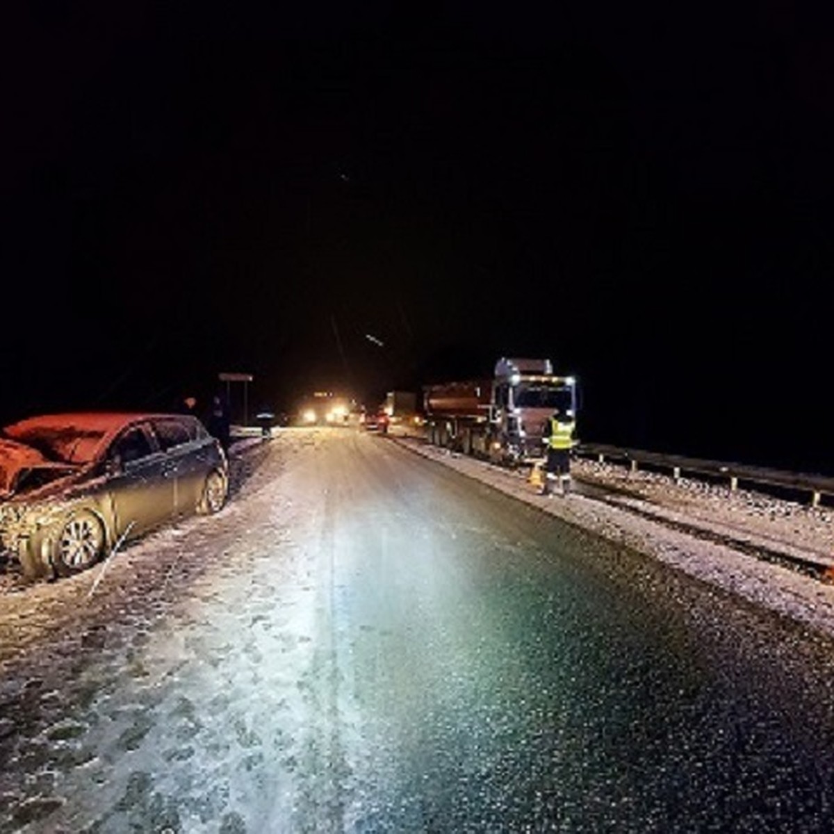 На Урале в ДТП с грузовиком погибла пенсионерка - KP.RU