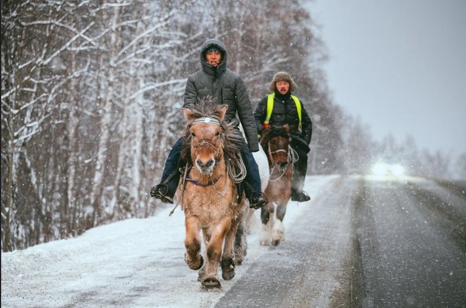 Конные всадники из Якутии отпразднуют в Иркутске Новый год. Фото: Анна Диденко