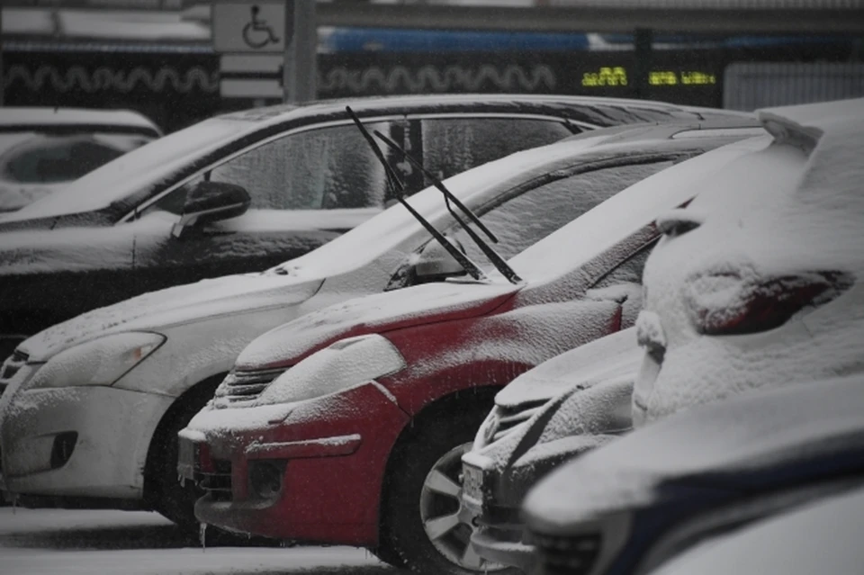 Платные парковки принесли Новосибирску серьезные убытки.