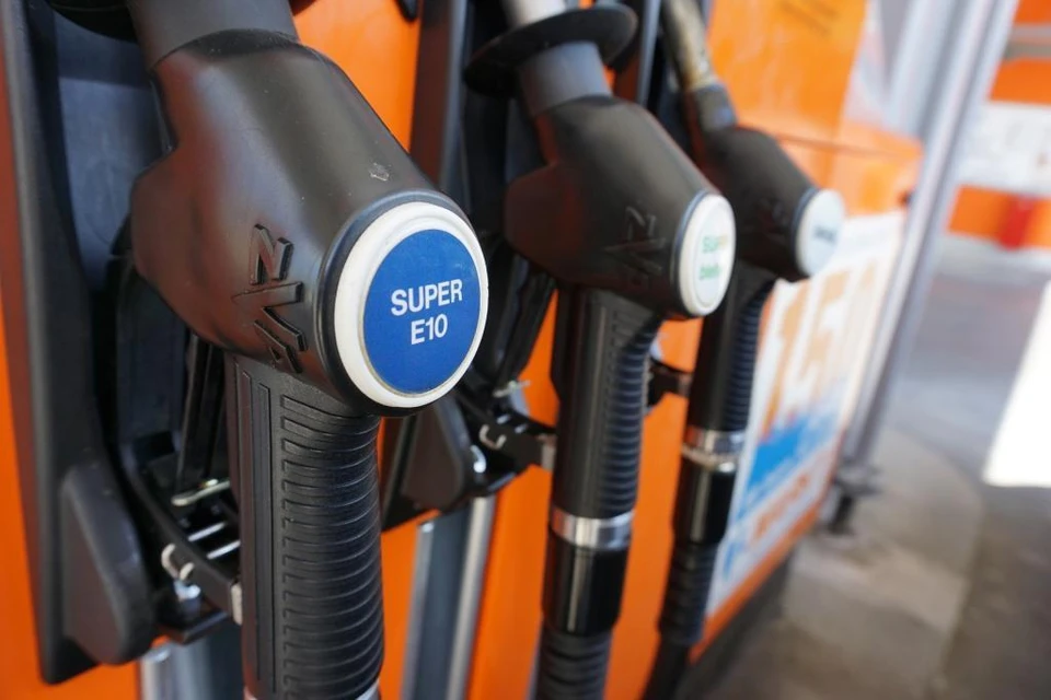 Установлены предельные цены на самые популярные марки бензина, дизельного топлива и сжиженного газа