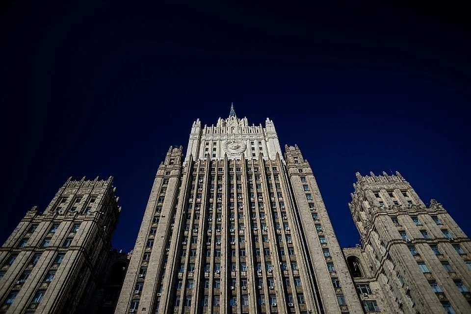 В МИД сообщили, что посольство России в Киеве работает в штатном режиме