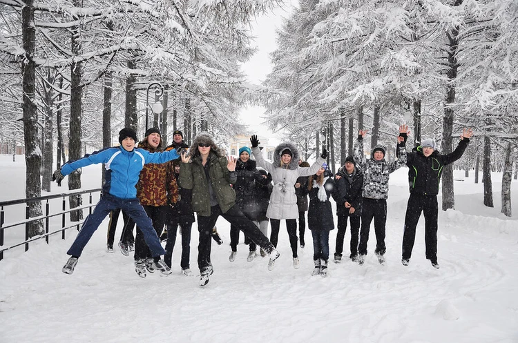 День студента-2022 в Ижевске: где его провести и как покататься на коньках со скидкой