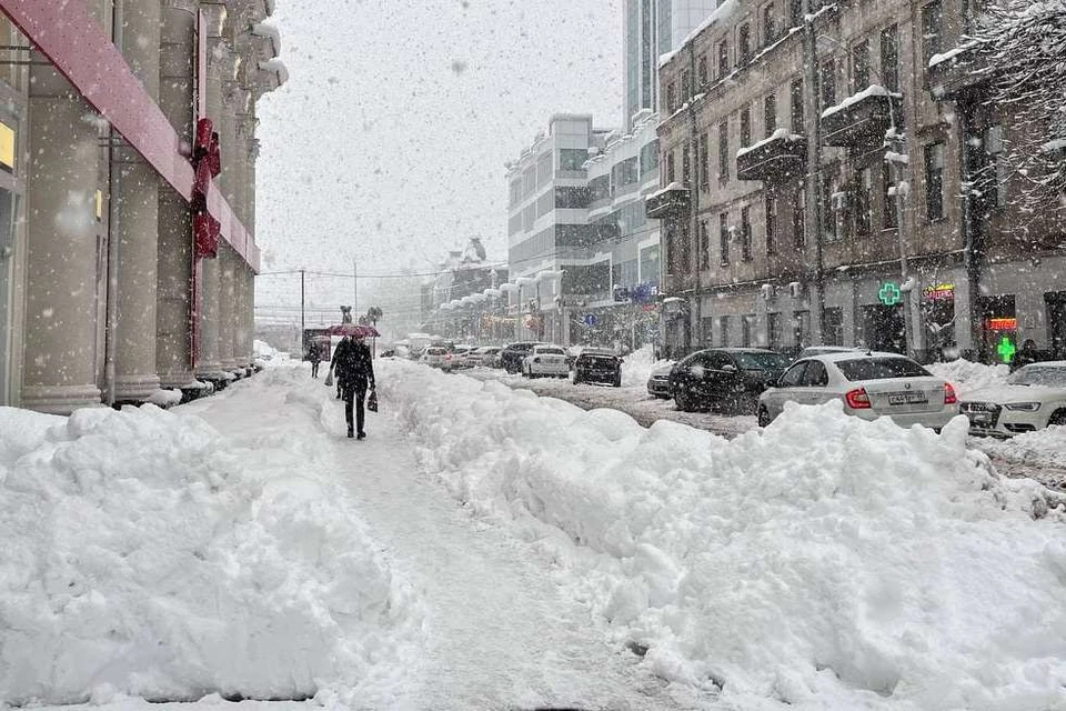 Сильнейший снегопад в Краснодарском крае.