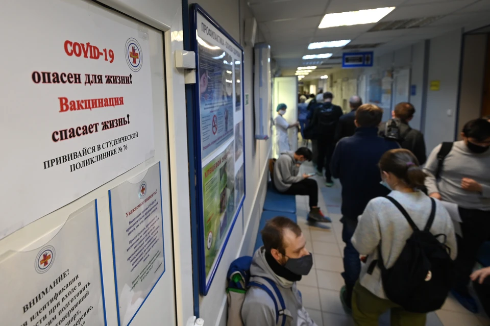 В Петербурге для приема больных с коронавирусом и ОРВИ открылось 138 поликлиник.