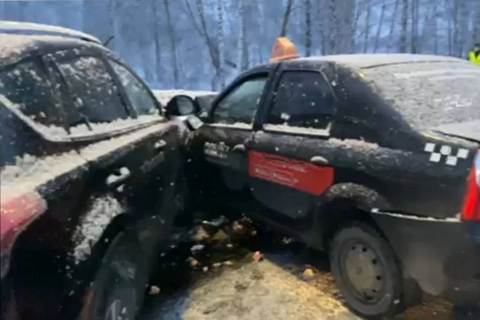 Столкновение произошло на 501 километре автодороги М-7 Москва-Уфа.