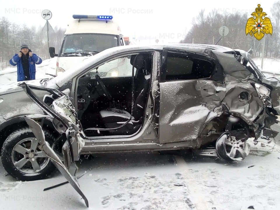 Погиб водитель легкового автомобиля.