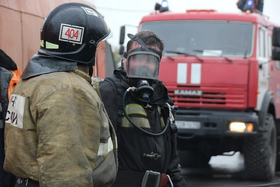 Пожар произошел на 4-ом этаже.
