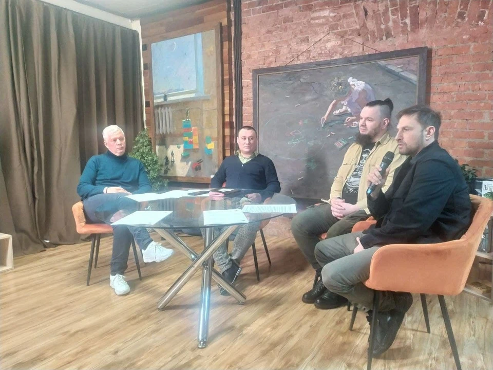 На круглом столе выступили представители русской общины Латвии