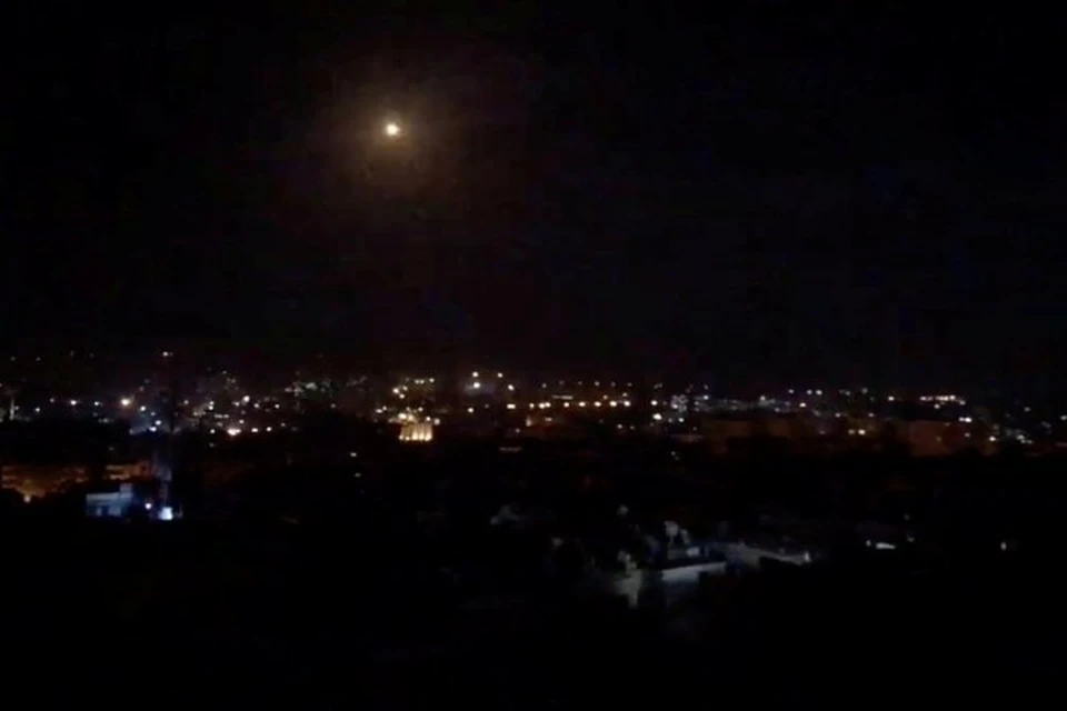ПВО Сирии отражают атаку над Дамаском