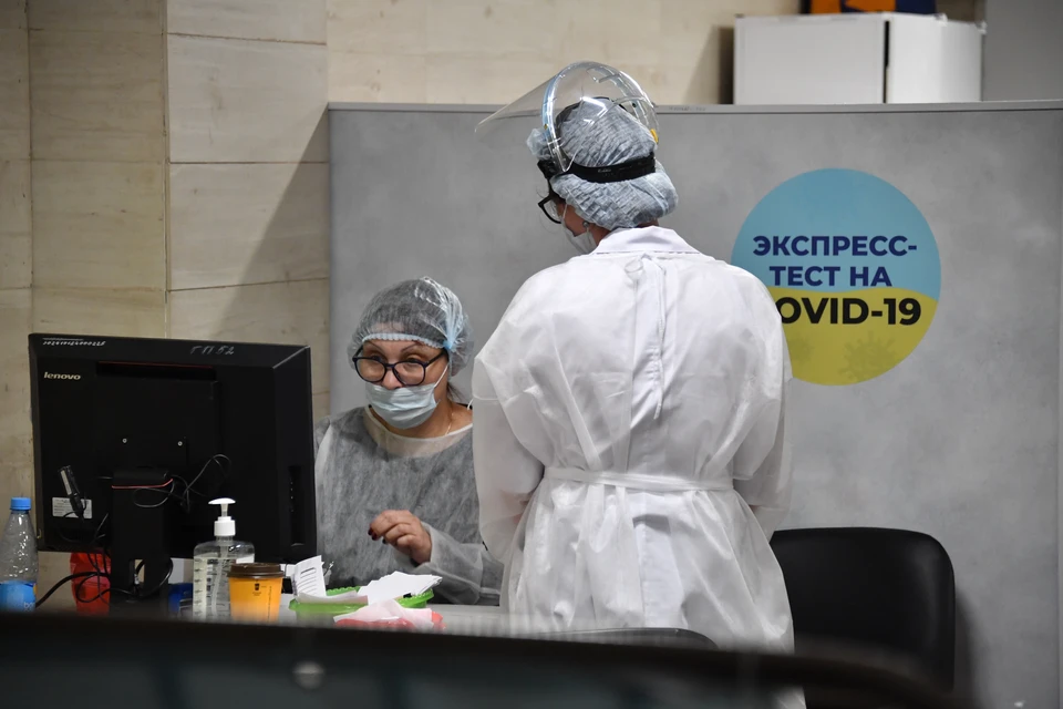Экспресс-тест выявляет коронавирус у 60-70% больных.