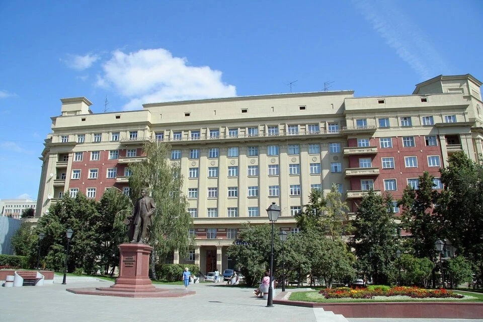 Стоквартирный дом все же отремонтируют в 2022 году. Фото: мэрия Новосибирска