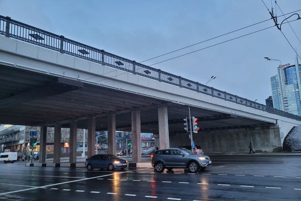 На Немиге открыли новый мост вместо рухнувшего. Фото: читатель "КП"