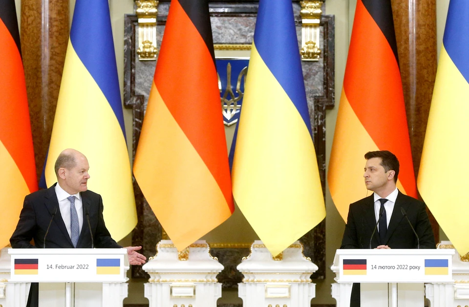 Шольц заявил Зеленскому, что Германия находится на стороне Украины