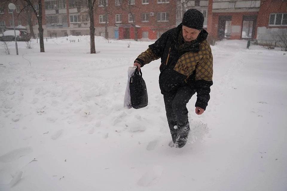 Прокуроры выявили более 3 тысяч нарушений, связанных с уборкой снега
