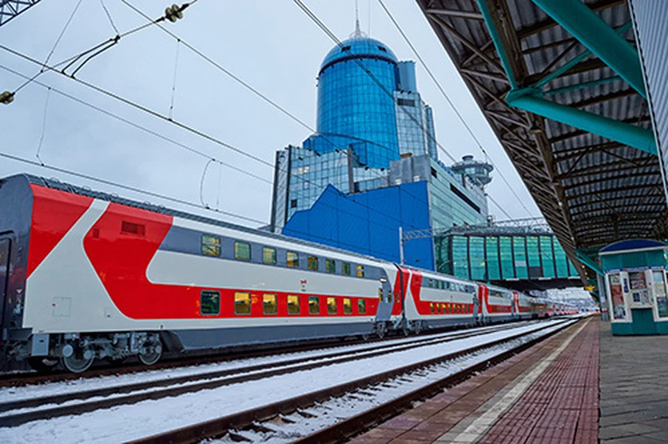Двухэтажному поезду назначили дополнительную остановку / Фото: fpc.ru