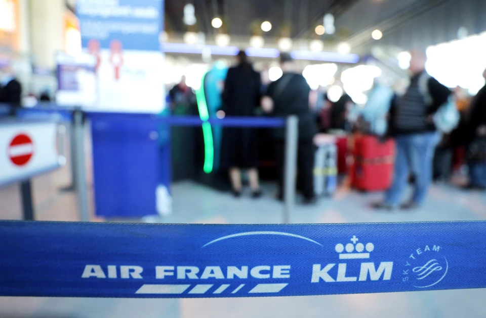 Компания Air France отменила все рейсы в Киев из-за ситуации вокруг Украины