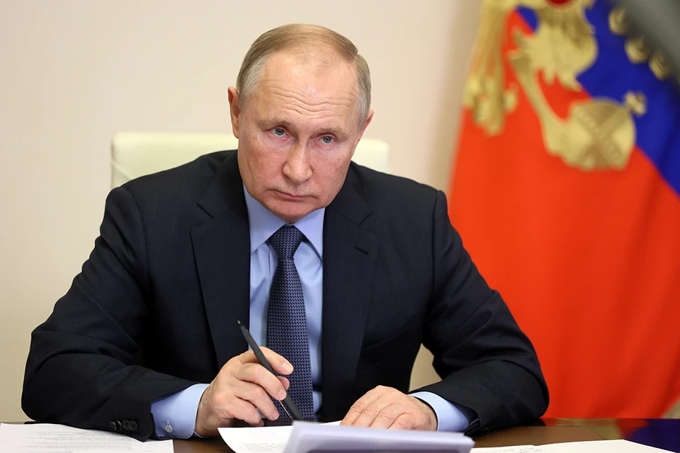 Путин заявил, что Россия не рассматривает вопрос о вхождении ДНР и ЛНР в состав РФ.