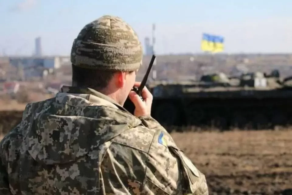 В ДНР сообщили, что украинские силовики разместили танки вблизи Воздвиженки в Донбассе