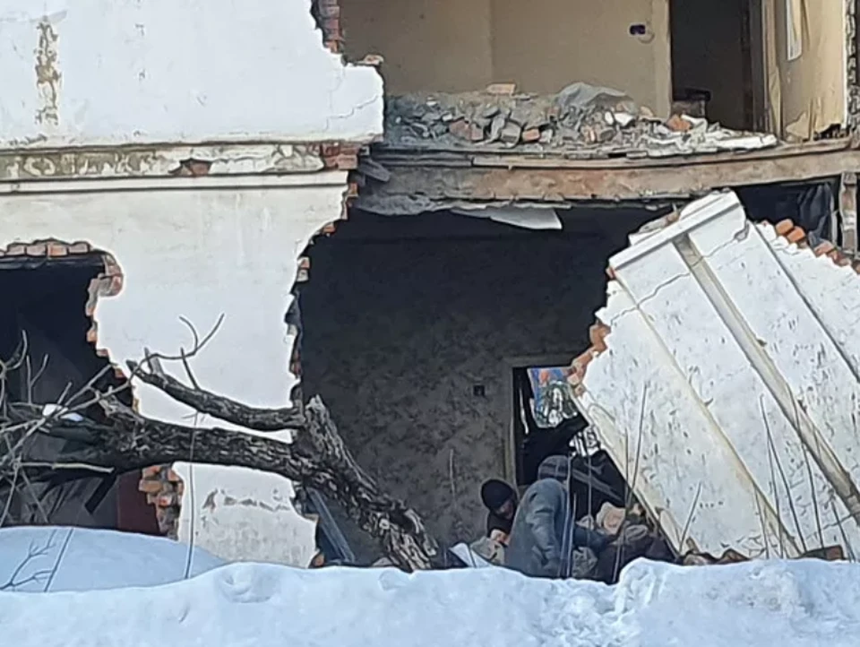 В Новомосковске Тульской области аварийные дома разбирают мародеры