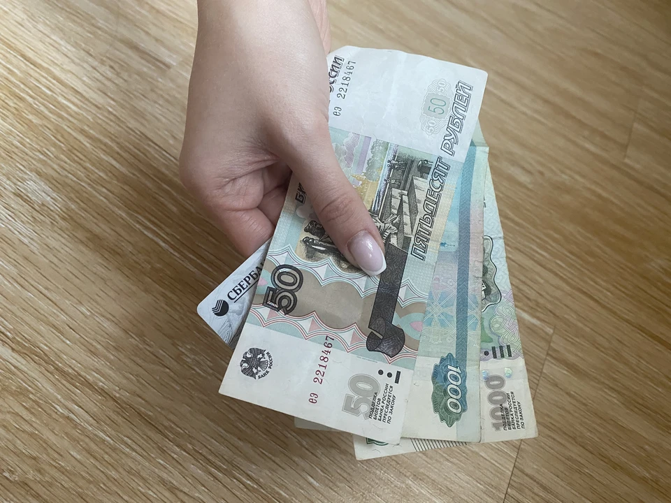 Смолянка перевела на счета мошенников более 300 тысяч рублей.