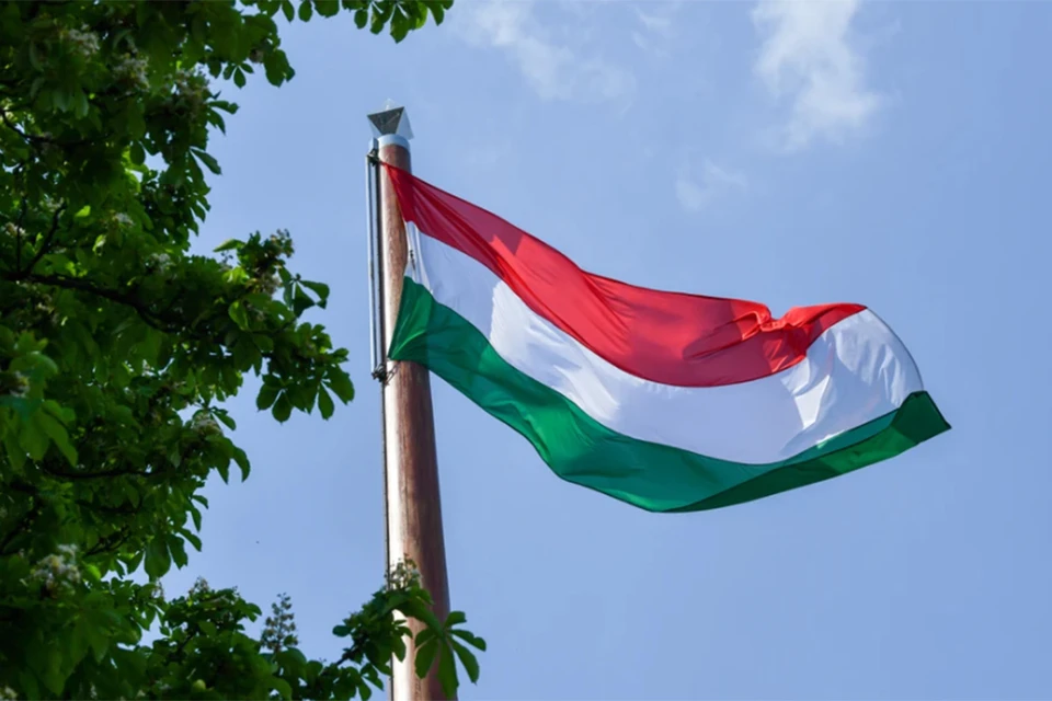 Венгрия заявила о поддержке антироссийских санкций ЕС.
