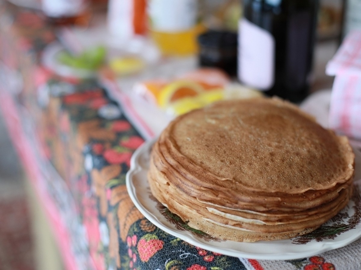 Блины из куриной печени и острая лазанья из блинчиков: томичи поделились  необычными рецептами на Масленицу - KP.RU