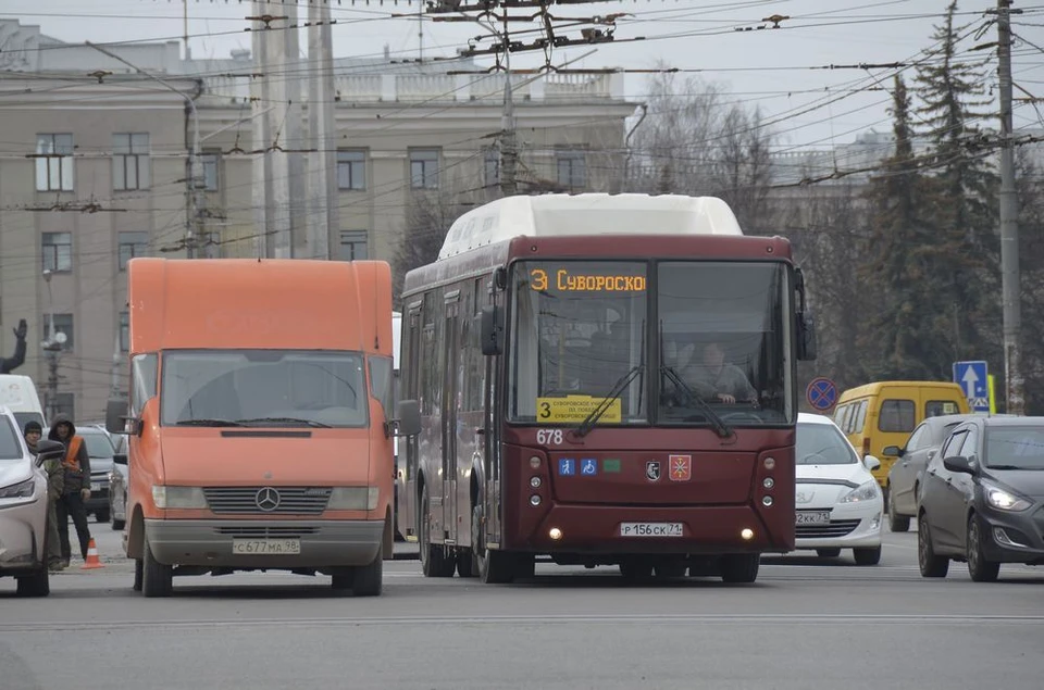 В центре Тулы горел городской автобус: пострадавших нет