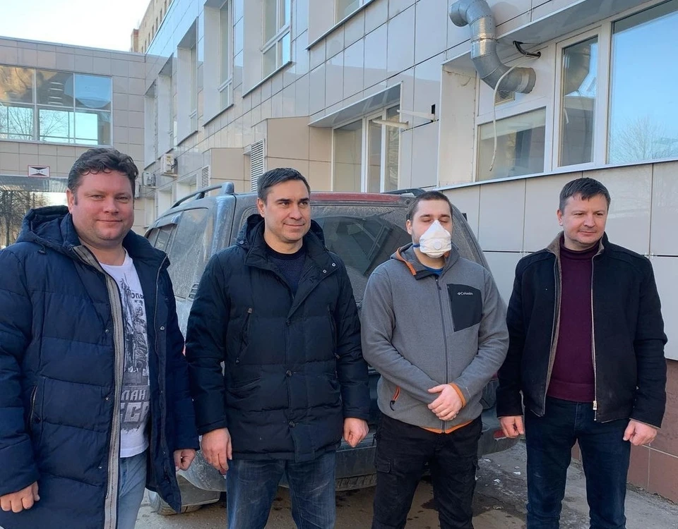 Главврач рязанской ОКБ Андрей Карпунин вместе с коллегами отправился в Донбасс. Фото: @andrey_karpunin_md.