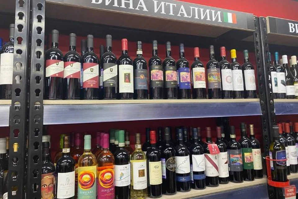 Масштабная переоценка началась в алкогольных магазинах Петербурга