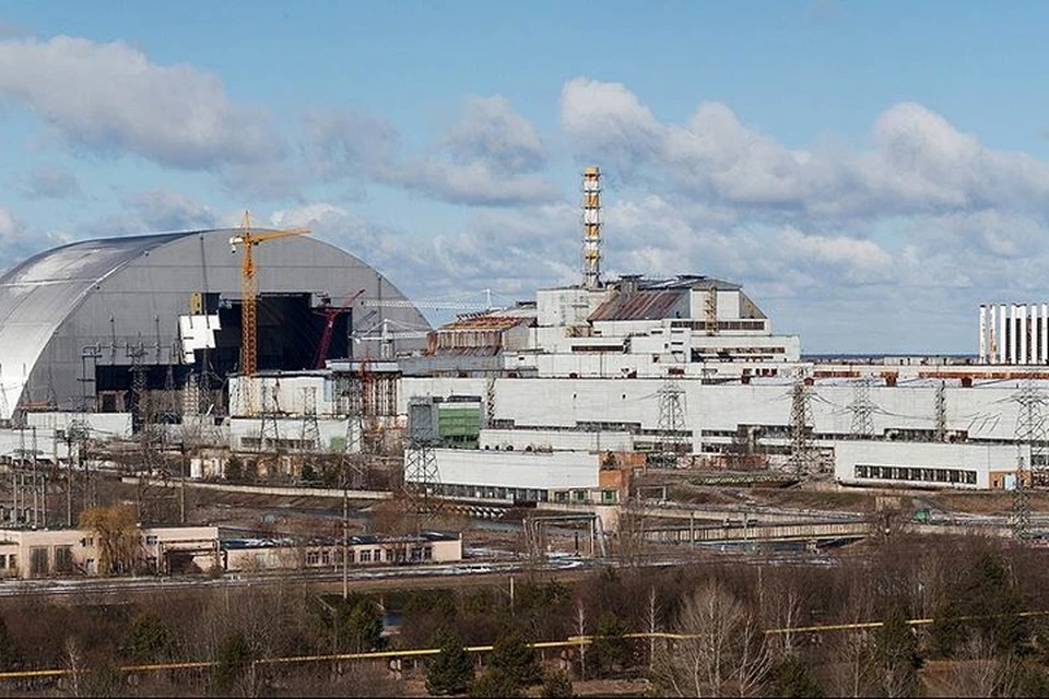 Чернобыльскую АЭС в 11 километрах от белорусской границы отключили от энергосети. Фото: КоммерсантЪ
