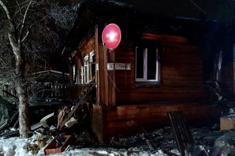 Родителей не оказалось дома в момент пожара. Фото: СУ СКР по Кировской области