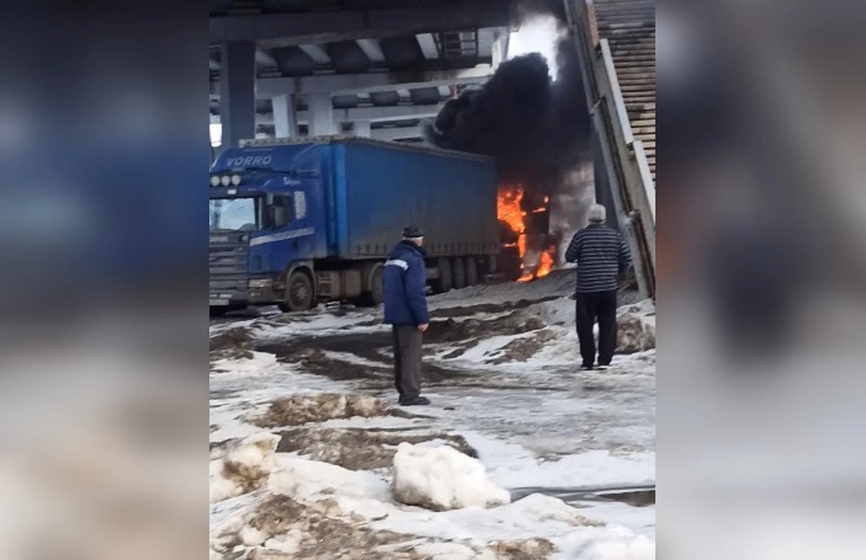 Пожарные потушили возгорание за несколько минут