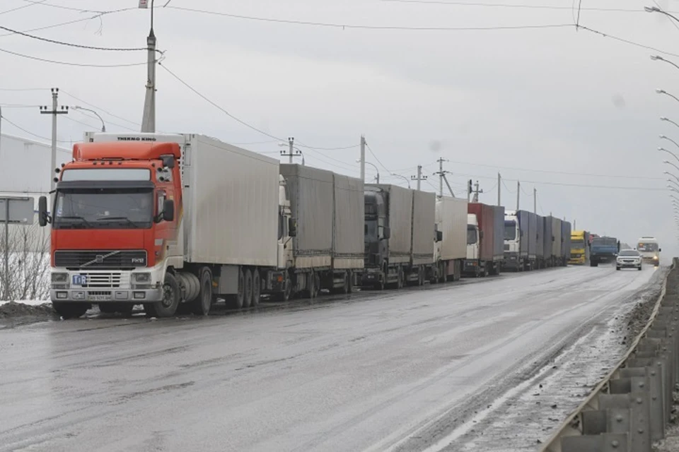 Ограничения для движения большегрузов вводят в Хабаровском крае