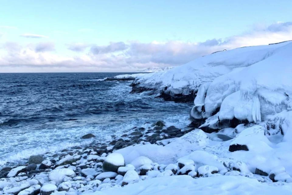 Мужчина вышел на морскую рыбалку и пропал. Фото: МЧС по Мурманской области