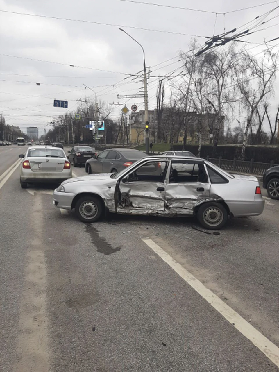 В полиции установили виновника массовой аварии у ТЦ «Европа» в Воронеже -  KP.RU