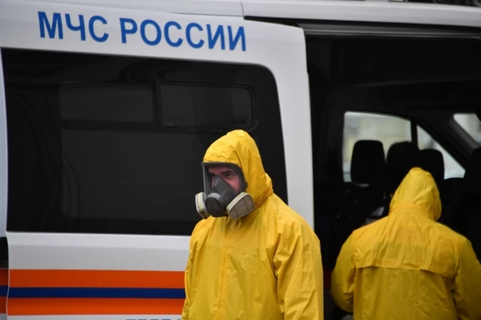 Все службы находятся на местах: и МВД, и ФСБ, и МЧС, и вооруженные силы.