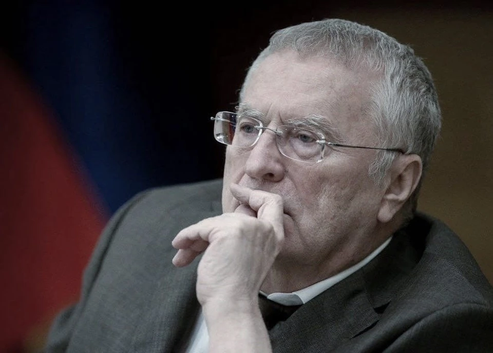 Алексей Островский выразил соболезнования в связи с кончиной Владимира Жириновского. Фото: страница губернатора Алексея Островского в соцсетях.