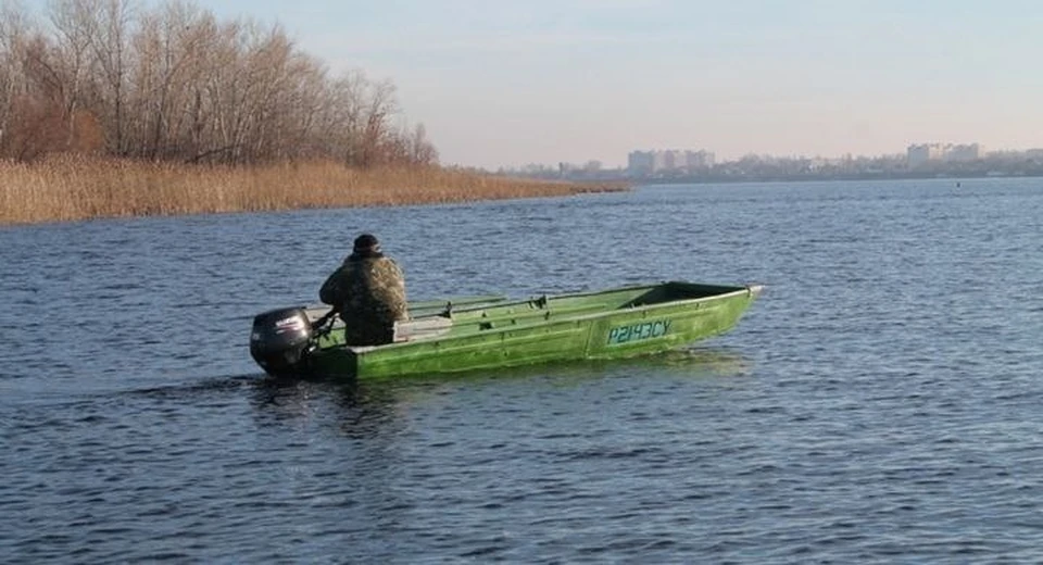 Лодка в Саратовской области