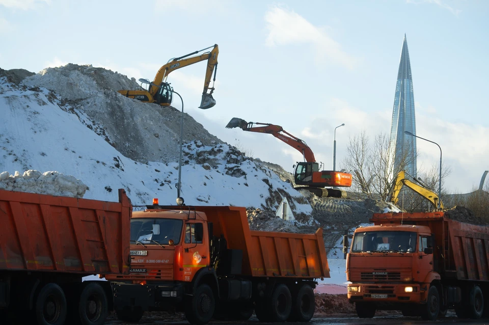 Стройка на мебельной улице