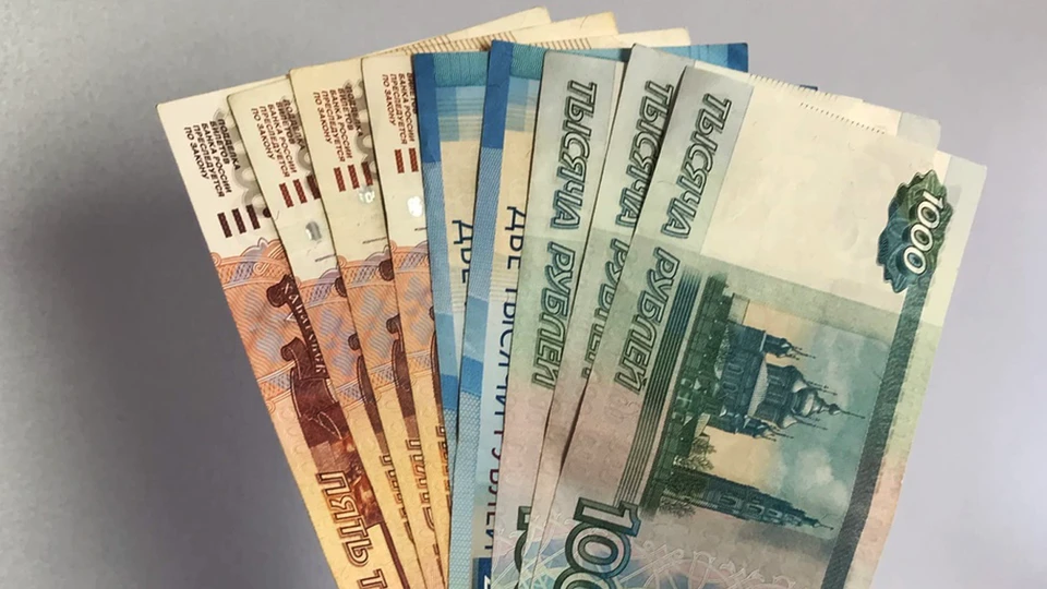Он сам явился к судебному приставу и полностью оплатил задолженность