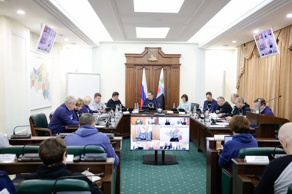 Как отметил губернатор, речь идет о семьях военных, принимавших участие не только в спецоперации, но и в боевых действиях в Чечне, в Сирии и в других горячих точках.